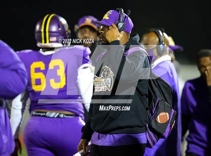 Thumbnail 3 in Lynwood vs. Rosemead (CIF SS D14 Playoffs) photogallery.