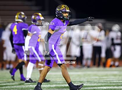 Thumbnail 3 in Lynwood vs. Rosemead (CIF SS D14 Playoffs) photogallery.
