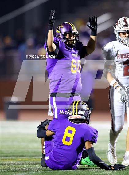 Thumbnail 2 in Lynwood vs. Rosemead (CIF SS D14 Playoffs) photogallery.