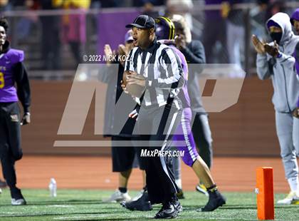 Thumbnail 2 in Lynwood vs. Rosemead (CIF SS D14 Playoffs) photogallery.