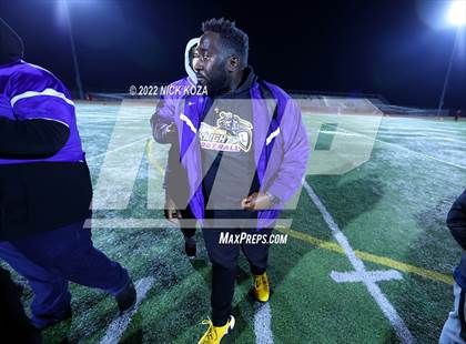 Thumbnail 3 in Lynwood vs. Rosemead (CIF SS D14 Playoffs) photogallery.