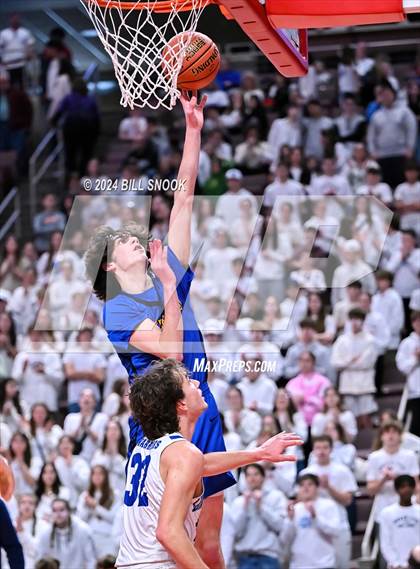 Thumbnail 1 in Greenwood @ Linville Hill (PIAA 1A District 3 Final) photogallery.