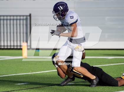 Thumbnail 2 in Sealy vs. Boerne (UIL 4A Area Playoff) photogallery.