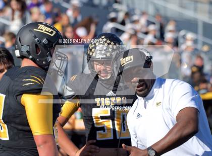 Thumbnail 1 in Sealy vs. Boerne (UIL 4A Area Playoff) photogallery.