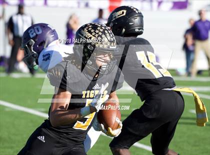 Thumbnail 3 in Sealy vs. Boerne (UIL 4A Area Playoff) photogallery.