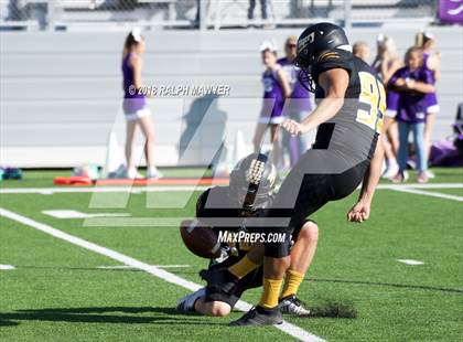 Thumbnail 3 in Sealy vs. Boerne (UIL 4A Area Playoff) photogallery.