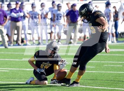 Thumbnail 1 in Sealy vs. Boerne (UIL 4A Area Playoff) photogallery.