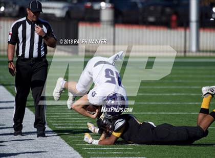 Thumbnail 1 in Sealy vs. Boerne (UIL 4A Area Playoff) photogallery.