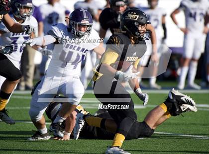 Thumbnail 2 in Sealy vs. Boerne (UIL 4A Area Playoff) photogallery.