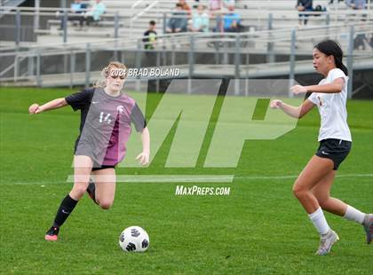 Thumbnail 2 in McGill-Toolen @ Mountain Brook photogallery.