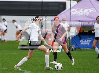 Thumbnail 2 in McGill-Toolen @ Mountain Brook photogallery.