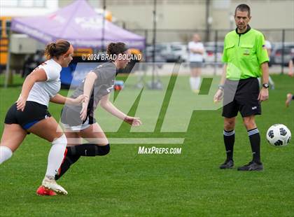 Thumbnail 3 in McGill-Toolen @ Mountain Brook photogallery.