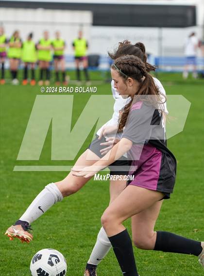 Thumbnail 3 in McGill-Toolen @ Mountain Brook photogallery.