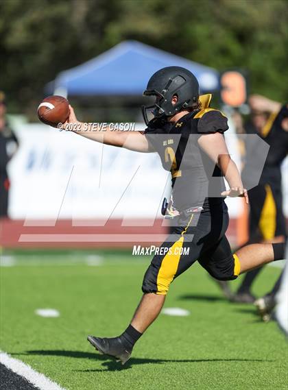 Thumbnail 2 in Inderkum @ Del Oro photogallery.