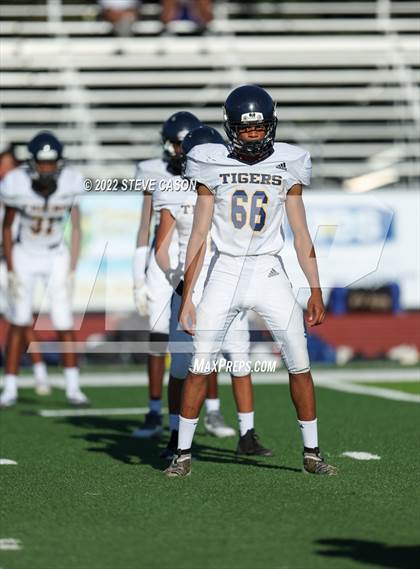 Thumbnail 3 in Inderkum @ Del Oro photogallery.