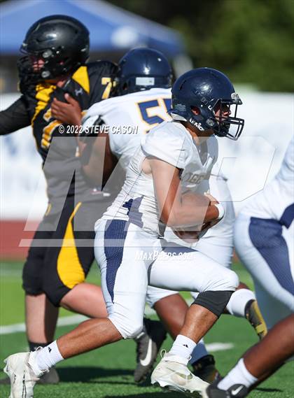 Thumbnail 2 in Inderkum @ Del Oro photogallery.