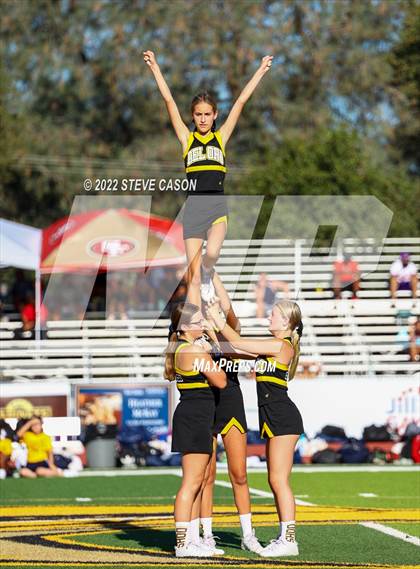 Thumbnail 1 in Inderkum @ Del Oro photogallery.