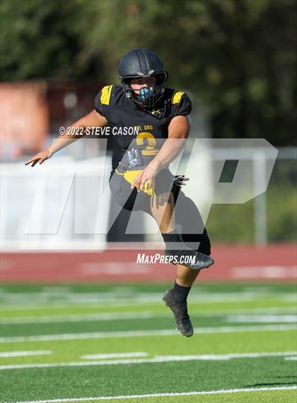 Thumbnail 1 in Inderkum @ Del Oro photogallery.