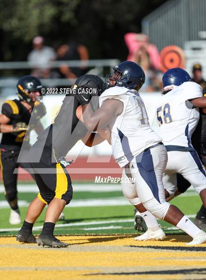 Thumbnail 2 in Inderkum @ Del Oro photogallery.