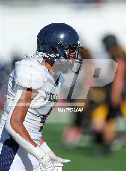 Thumbnail 2 in Inderkum @ Del Oro photogallery.