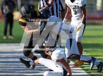 Thumbnail 2 in Inderkum @ Del Oro photogallery.