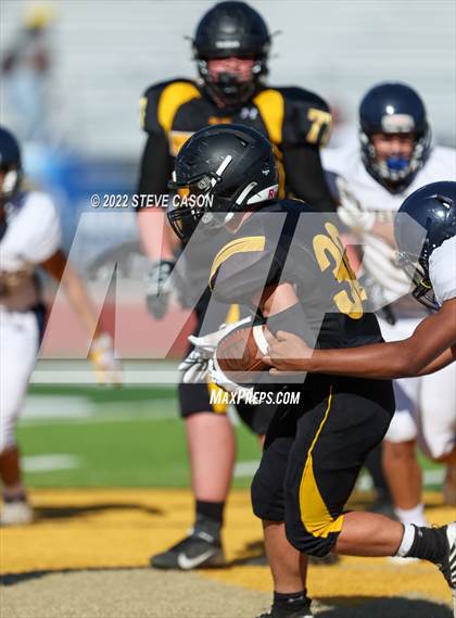 Thumbnail 2 in Inderkum @ Del Oro photogallery.
