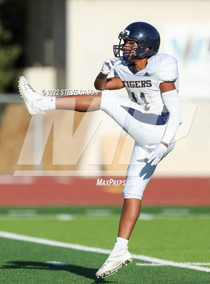 Thumbnail 1 in Inderkum @ Del Oro photogallery.