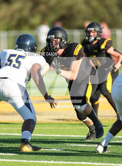 Thumbnail 1 in Inderkum @ Del Oro photogallery.