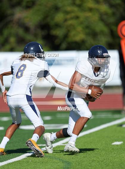 Thumbnail 2 in Inderkum @ Del Oro photogallery.
