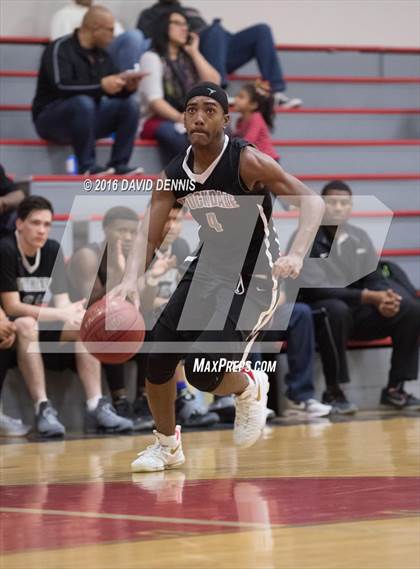 Thumbnail 1 in West vs. Stockdale photogallery.