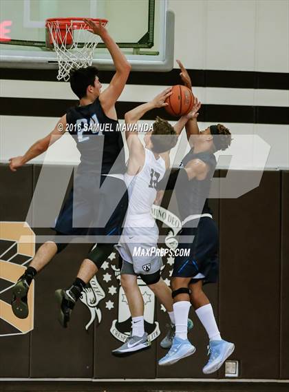 Thumbnail 3 in Crespi vs Camarillo (Sierra Canyon Invitational) photogallery.