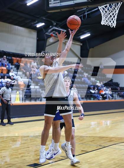 Thumbnail 3 in Broaddus @ Gary (Scrimmage) photogallery.