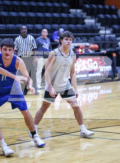 Thumbnail 3 in Broaddus @ Gary (Scrimmage) photogallery.