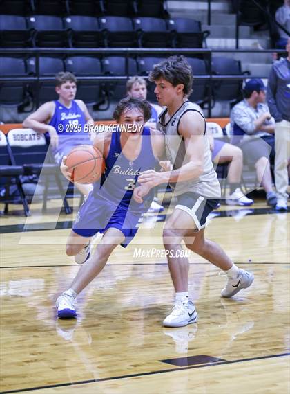 Thumbnail 2 in Broaddus @ Gary (Scrimmage) photogallery.