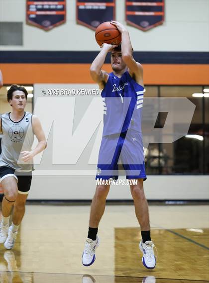 Thumbnail 2 in Broaddus @ Gary (Scrimmage) photogallery.