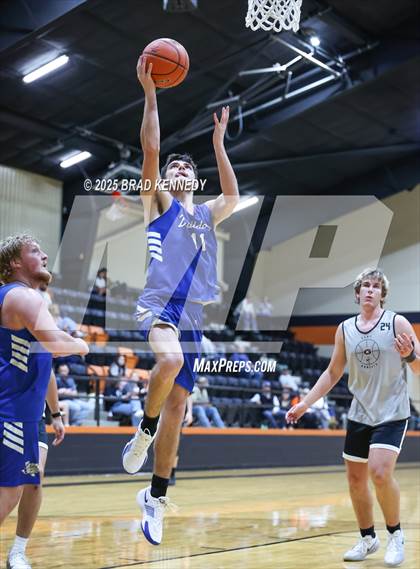 Thumbnail 1 in Broaddus @ Gary (Scrimmage) photogallery.