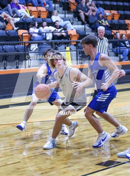 Thumbnail 2 in Broaddus @ Gary (Scrimmage) photogallery.