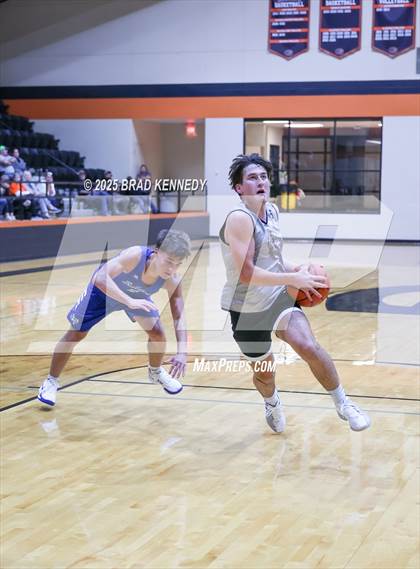 Thumbnail 2 in Broaddus @ Gary (Scrimmage) photogallery.