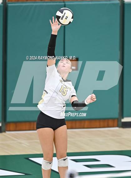Thumbnail 3 in Richmond vs Mt Vernon (IHSAA 4A Section 39 Round 1) photogallery.