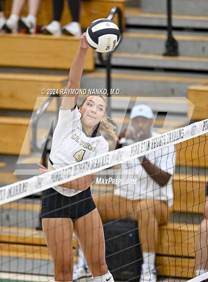 Thumbnail 2 in Richmond vs Mt Vernon (IHSAA 4A Section 39 Round 1) photogallery.