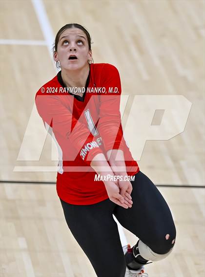Thumbnail 2 in Richmond vs Mt Vernon (IHSAA 4A Section 39 Round 1) photogallery.
