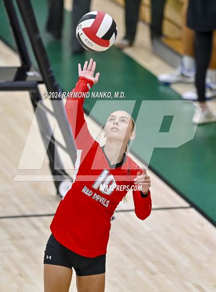 Thumbnail 2 in Richmond vs Mt Vernon (IHSAA 4A Section 39 Round 1) photogallery.
