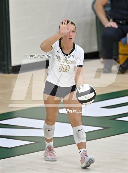 Thumbnail 3 in Richmond vs Mt Vernon (IHSAA 4A Section 39 Round 1) photogallery.