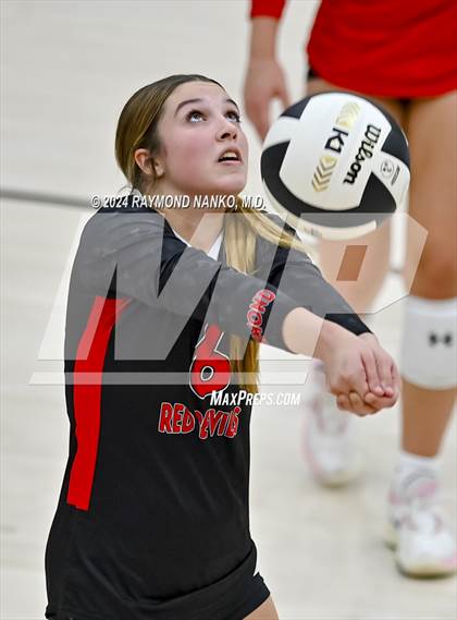 Thumbnail 3 in Richmond vs Mt Vernon (IHSAA 4A Section 39 Round 1) photogallery.