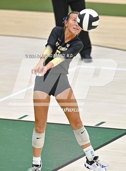 Thumbnail 3 in Richmond vs Mt Vernon (IHSAA 4A Section 39 Round 1) photogallery.