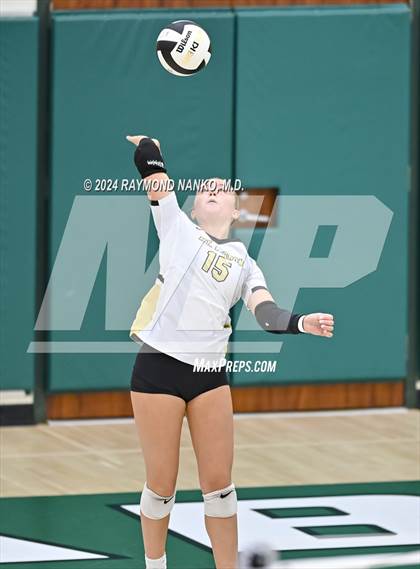 Thumbnail 2 in Richmond vs Mt Vernon (IHSAA 4A Section 39 Round 1) photogallery.