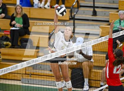 Thumbnail 1 in Richmond vs Mt Vernon (IHSAA 4A Section 39 Round 1) photogallery.