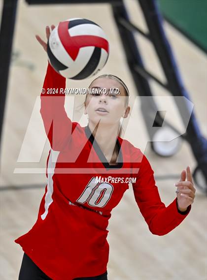 Thumbnail 3 in Richmond vs Mt Vernon (IHSAA 4A Section 39 Round 1) photogallery.