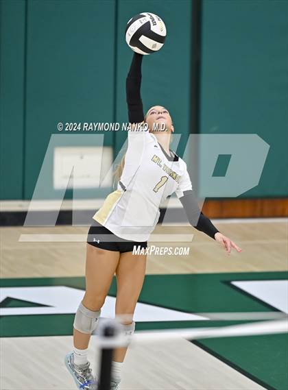 Thumbnail 1 in Richmond vs Mt Vernon (IHSAA 4A Section 39 Round 1) photogallery.
