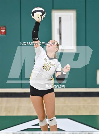 Thumbnail 2 in Richmond vs Mt Vernon (IHSAA 4A Section 39 Round 1) photogallery.
